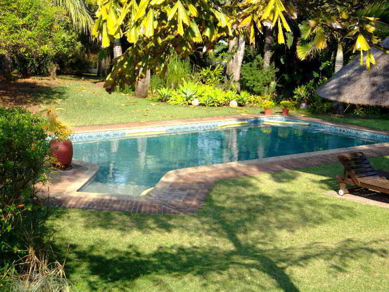 Laughing Waters Guest House Hazyview Exterior foto